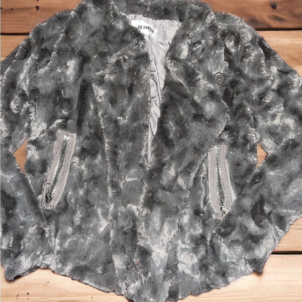 BB Dakota Gray Furry Fuzzy Jacket XS